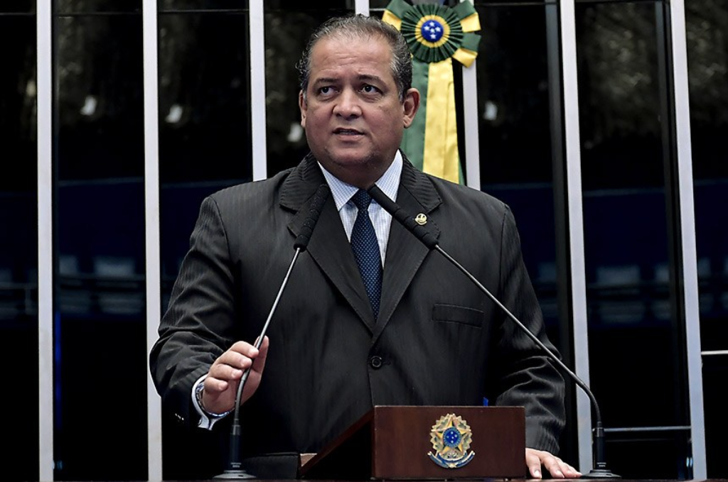 EDUARDO GOMES